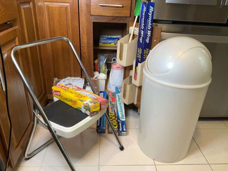 Kitchen Supplies