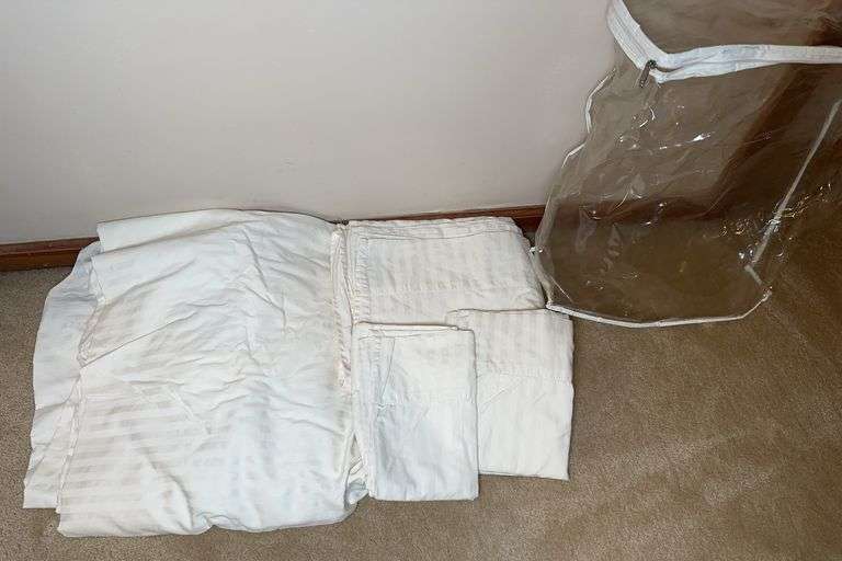 King Bed Sheets, Fitted Sheet, Flat Sheet & Two Pillow Shams