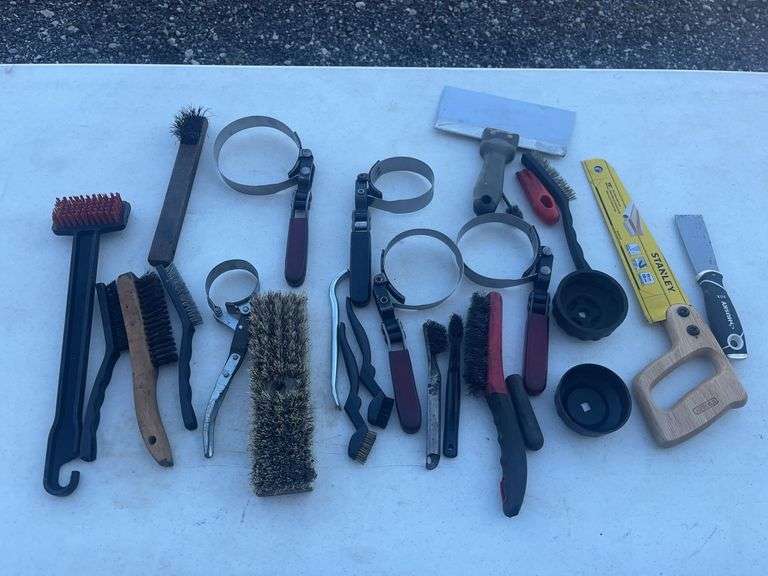 Hand Tools and Cleaning Brushes