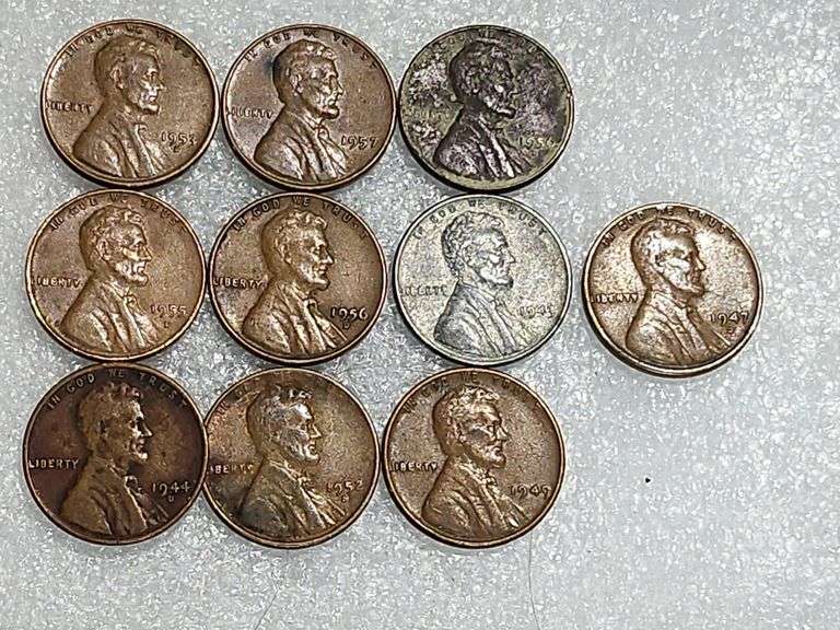 10 Wheat Pennies 1943 Steel, 1944D, 1947D, 1949, 1952D, 1953D, 1955D, 1956D, 1956D, & 1957