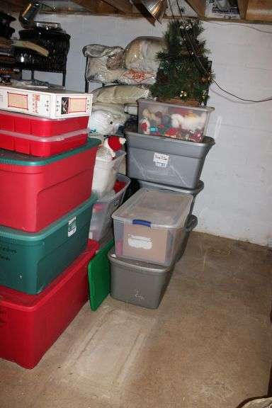 Holiday & Storage Totes