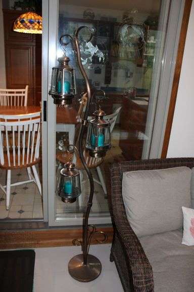 Lantern Floor Lamp