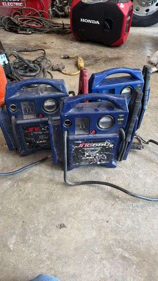 3 JNC 660 Jump Starters