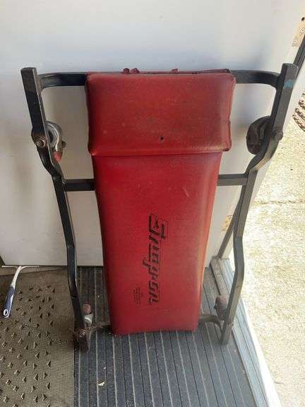 Snap-on Mechanics Creeper with Steel Frame and Red Upholstery