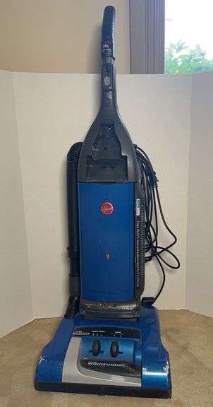 Hoover WindTunnel Vacuum