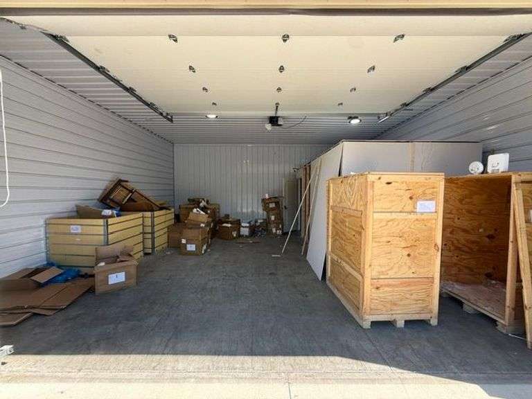Delinquent Storage Unit/Warehouse - Gahanna