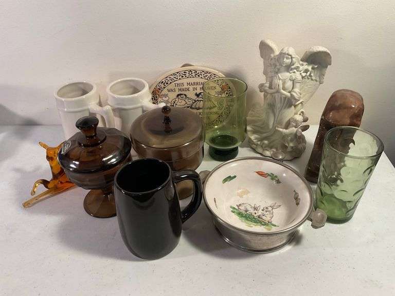 14-Piece Assorted Vintage Pottery, Glass & Decorative Collectibles