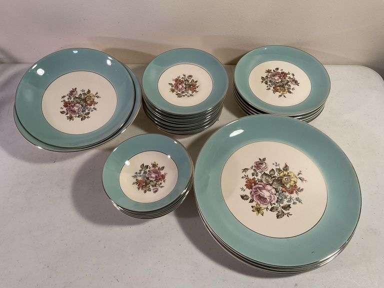 Cunningham & Pickett “Danube” China Dinnerware Collection
