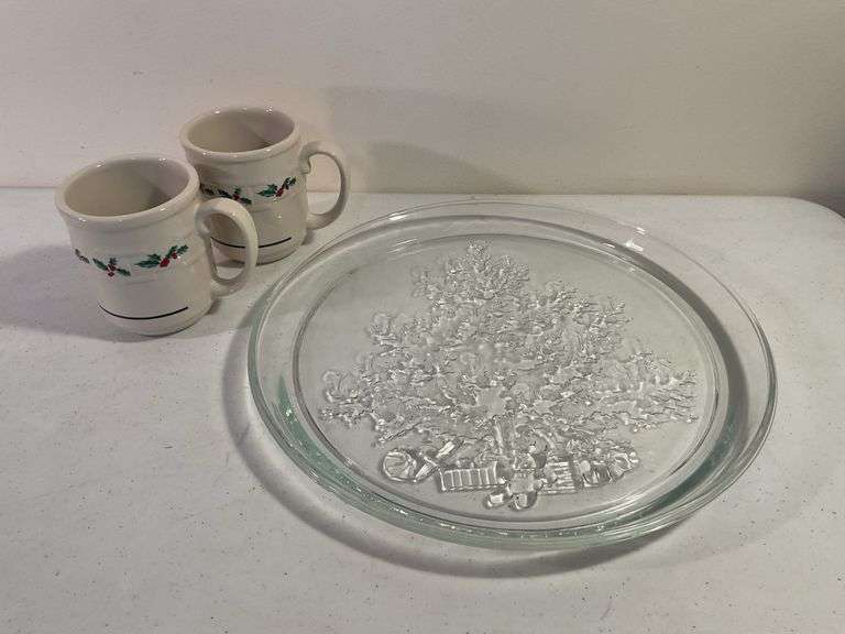 Christmas Glass Platter & Longaberger Holiday Mugs – 3 Pieces