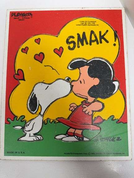 Vintage Playskool Peanuts Snoopy & Lucy Puzzle