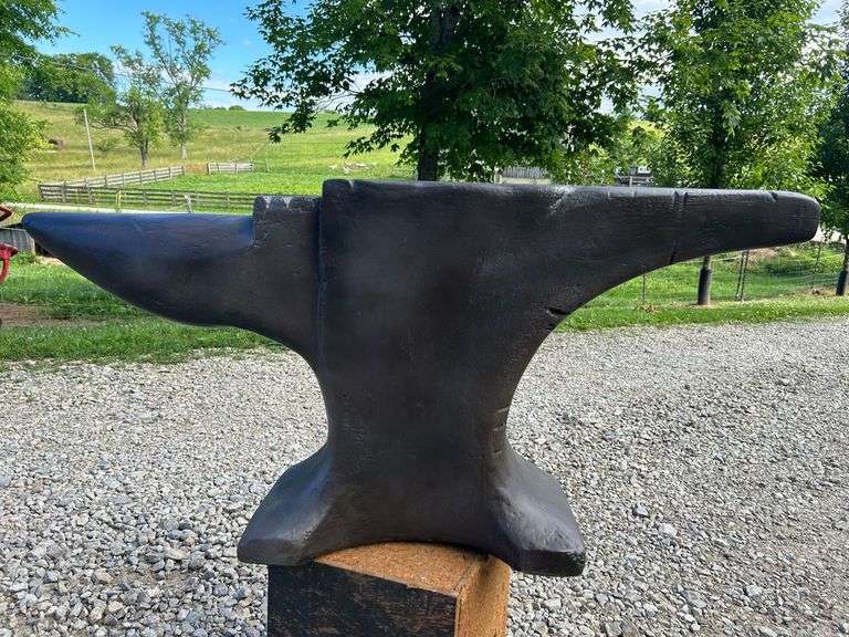 Fantastic Oversized Display Anvil - Auction Ohio