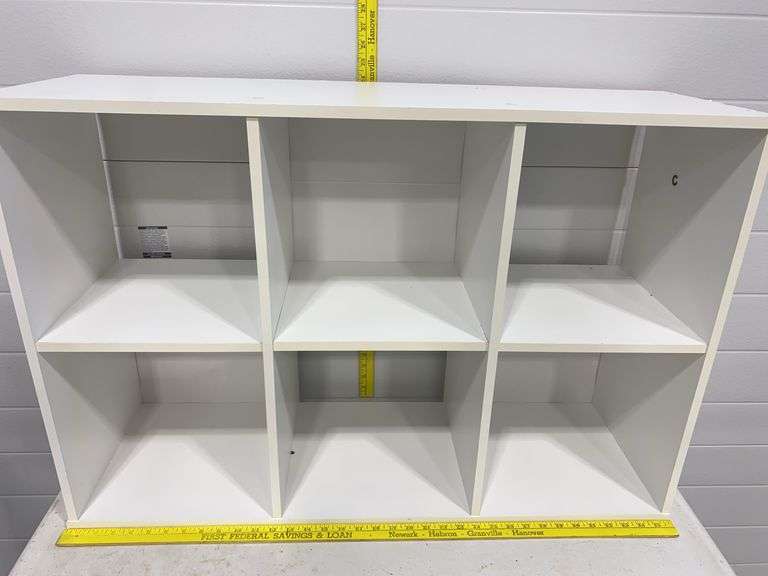 White 6-Cubby Horizontal Storage Organizer Shelf