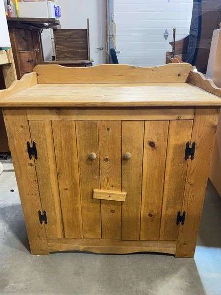 Rustic Wooden Dry Sink Cabinet with Two Doors