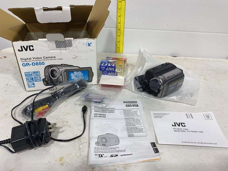 Vintage JVC Digital Video Camera Camcorder Bundle.