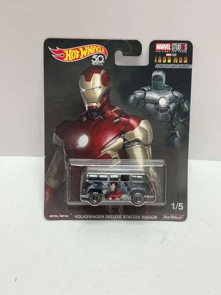 Hot Wheels Marvel Studios 50th Anniversary Volkswagen Deluxe Station Wagon Iron Man Theme 1/5 (2018)