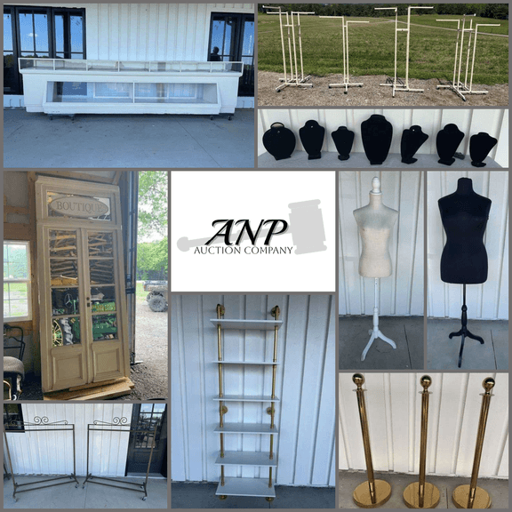 Retail Store Auction! Clothing Racks, Boutique Decor & More!