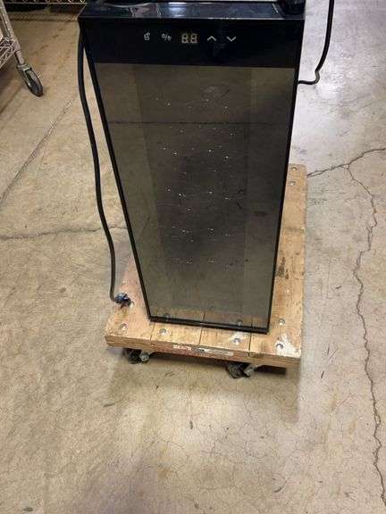 Ivation IVFWCT121B 12-Bottle Thermoelectric Freestanding Wine Cellar With Digital Controls, Black Gl
