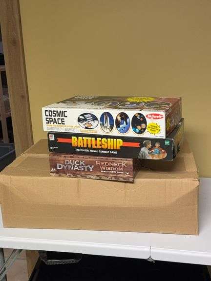 Vintage Board Games & Science Kit Lot