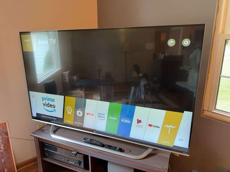 LG 65" Ultra HD Smart Television