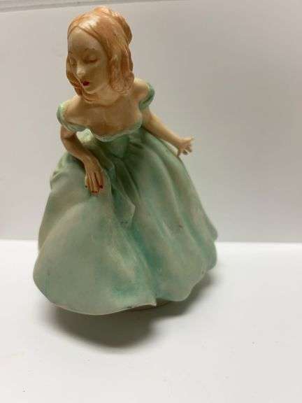 Hull Lady Mold Ceramic Figurine, Circa Mid-20th Century
