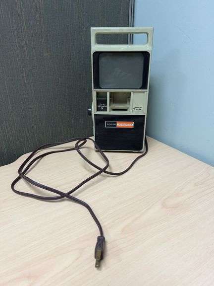 Singer Study Mate II Portable Educational Filmstrip Viewer, Model BLC 30W 120V, Made in USA, 1970s-1