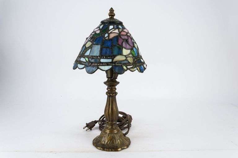 Floral Stained Glass Accent Lamp