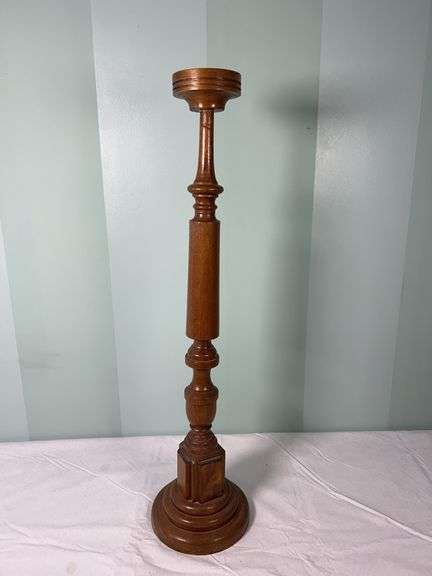 Candleholder