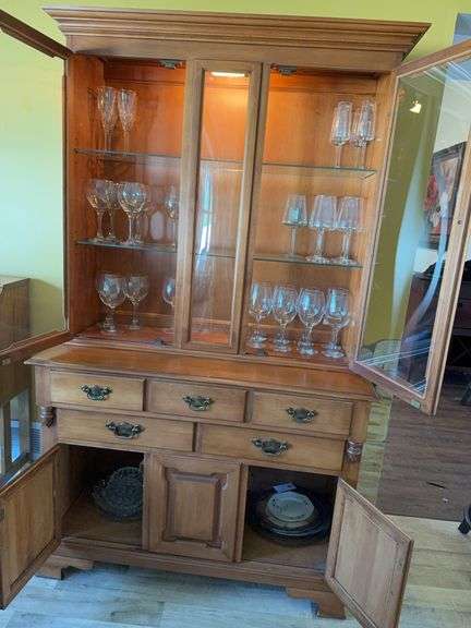 Assorted Stemware & Dinnerware