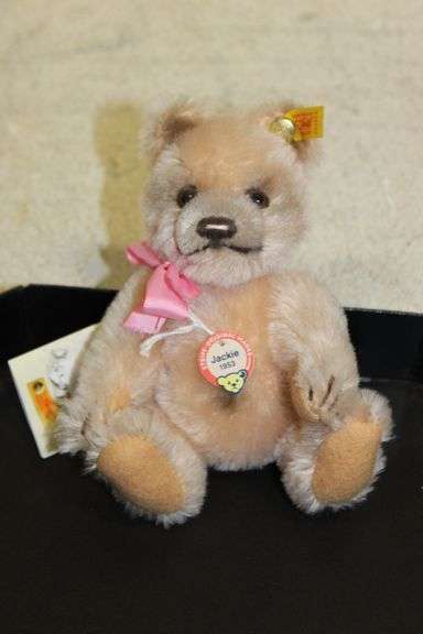 Steiff Original Jackie Bear