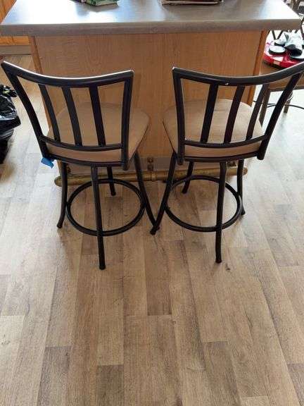 Pair of Swivel Counter/Bar Stools