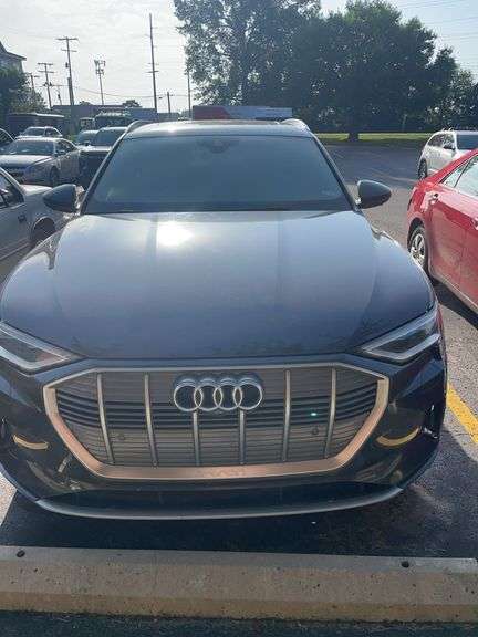 NEW RESERVE $5,000Bankruptcy Auction Of A 2019 Audi Etron EV