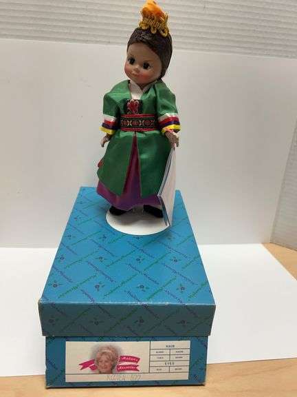 Madame Alexander Miniature Showcase "Korea" 592 Doll with Box, Tag, and Traditional Outfit, 8 Inch H
