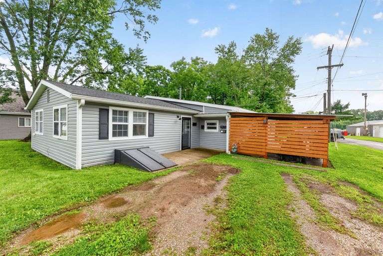 221 Central Ave, Plain City, Ohio 43064