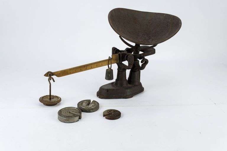 Vintage Fairbanks Countertop Counter-balance Scale