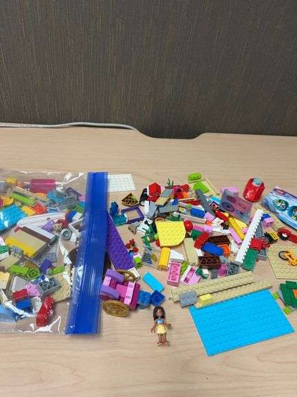 LEGO Friends and Assorted LEGO Pieces With Accessories, Minidoll, Stickers and Instructions