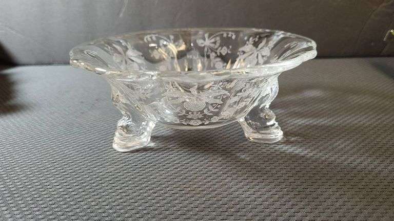 Vintage Heisey Elegant Orchid Crystal Glass 3 Footed Candy Dish Bowl
