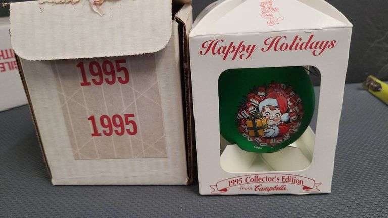 1995 Campbell's Kids Collector's Edition Green Holiday Ornament With Original Box and Insert Paperwo