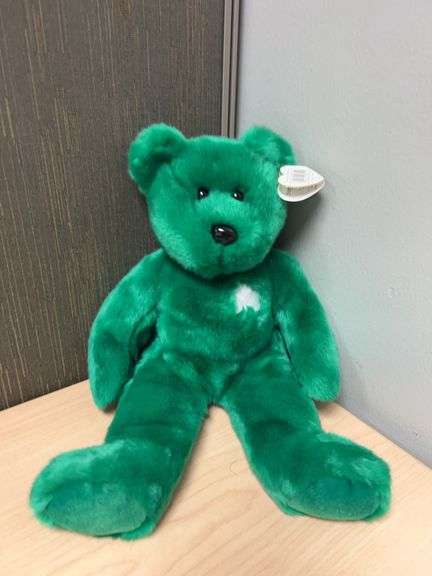 Ty Beanie Buddies Collection Erin the Bear, 1998, Green Plush with Shamrock Emblem, Swing Tags