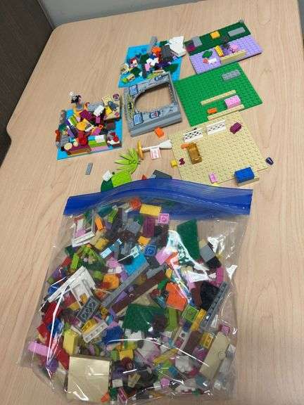 LEGO Bulk Lot With Batman Arch, Base Plates, Animals, Minifigure Parts, And Accessories In Bag