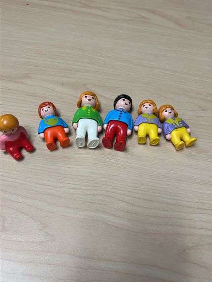 Playmobil 1990 Geobra Family Set, 6 Figures, 3-Inch 2.5-Inch Sizes, Marked and Dated, Vintage Style 