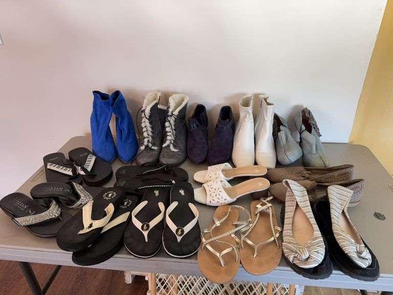 Women’s Shoes & Boots