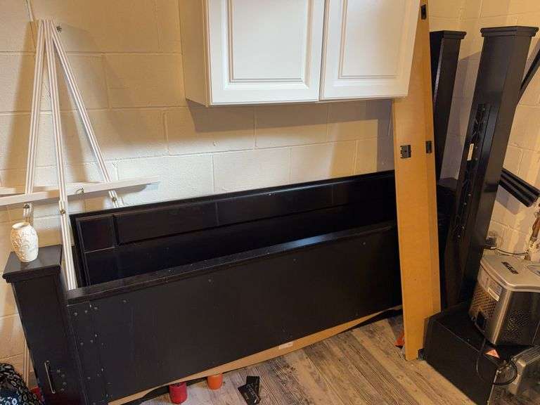Black Bed Frame (Q)