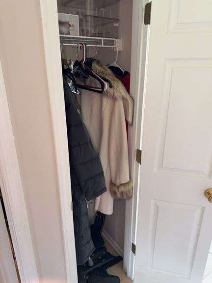 Closet Lot With Coats & Clothing