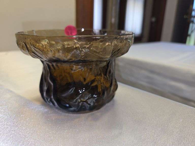 Morgantown/Seneca crinkle glass -root beer bowl
