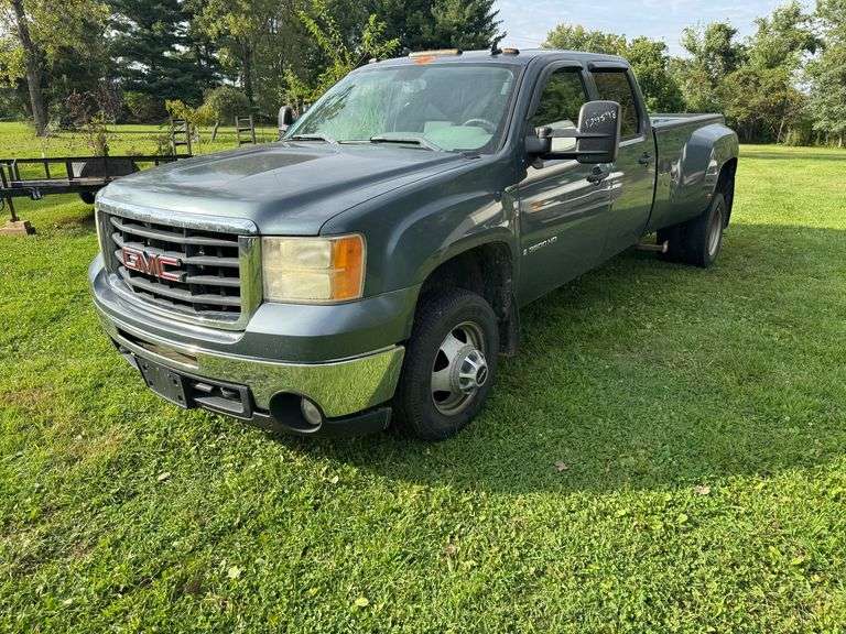 2008 GMC 3500HD Truck