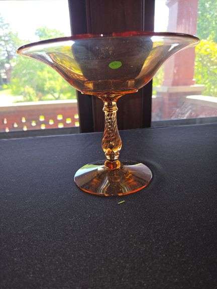 Fosteria compote amber 6" h