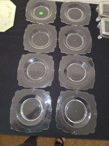 Heisey Queen Ann dessert plates signed 8 pcs