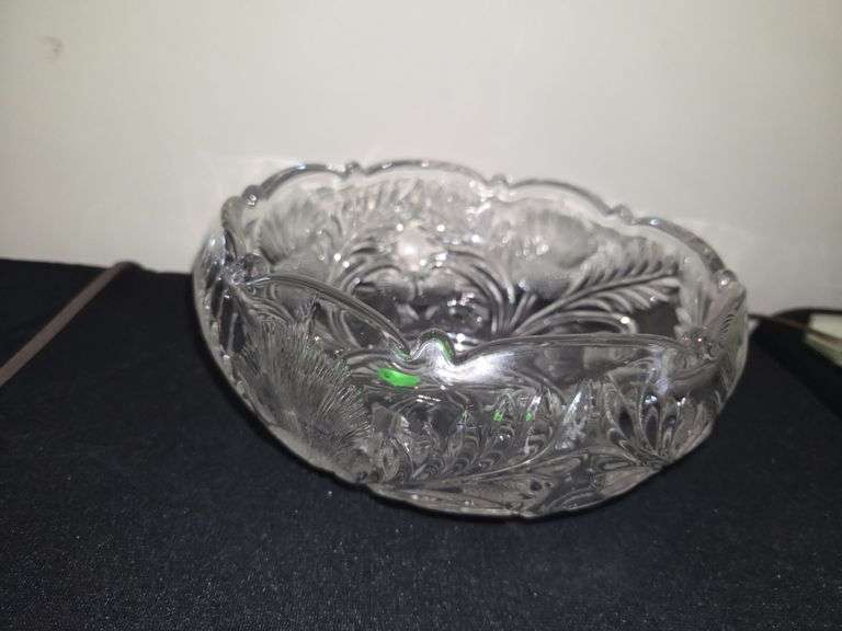 8" Cambridge bowl Inverted thistle pattern
