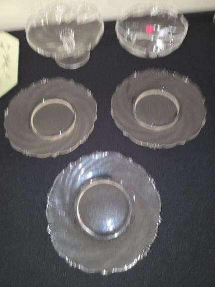 Heisey Waverly dessert plates -3