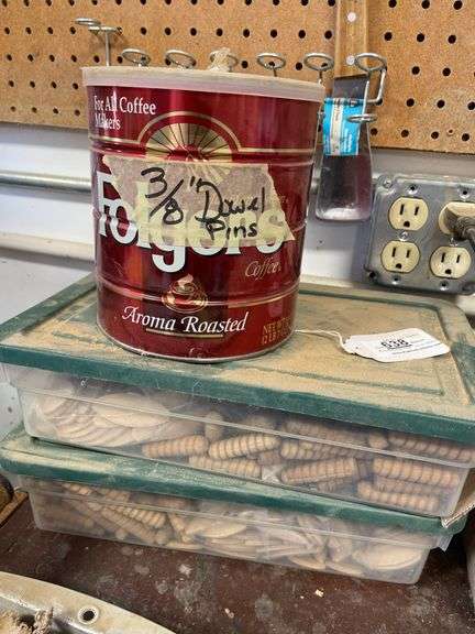 Two Tubs Biscuits and Threaded Dowels